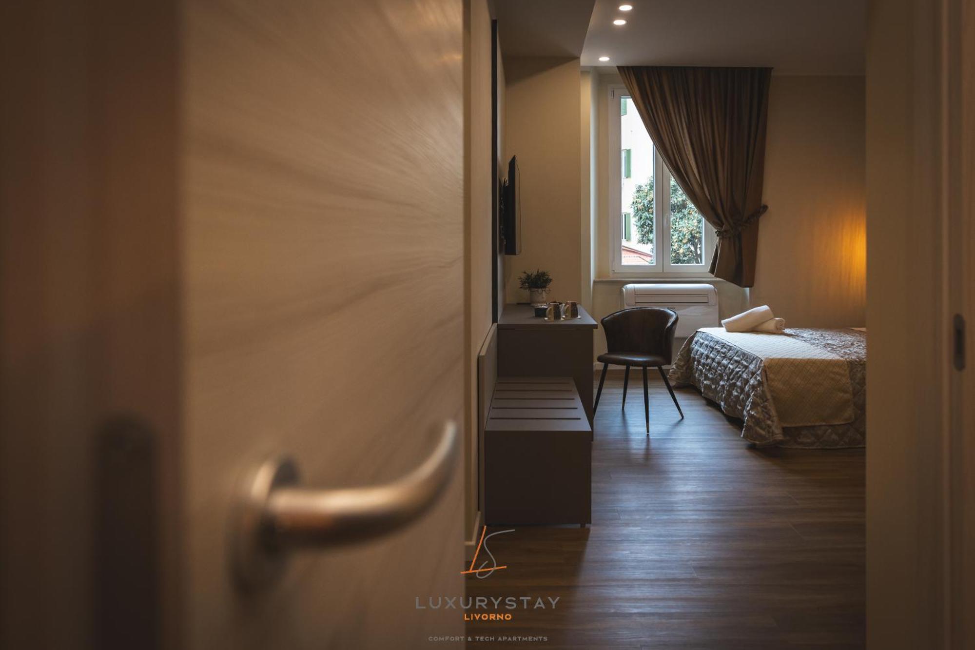 Livornoluxurystay Екстер'єр фото