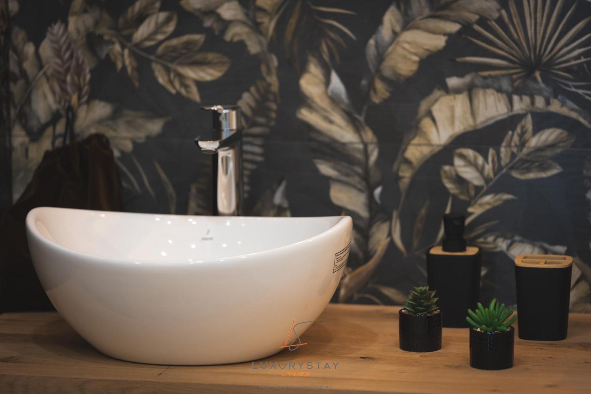 Livornoluxurystay Екстер'єр фото