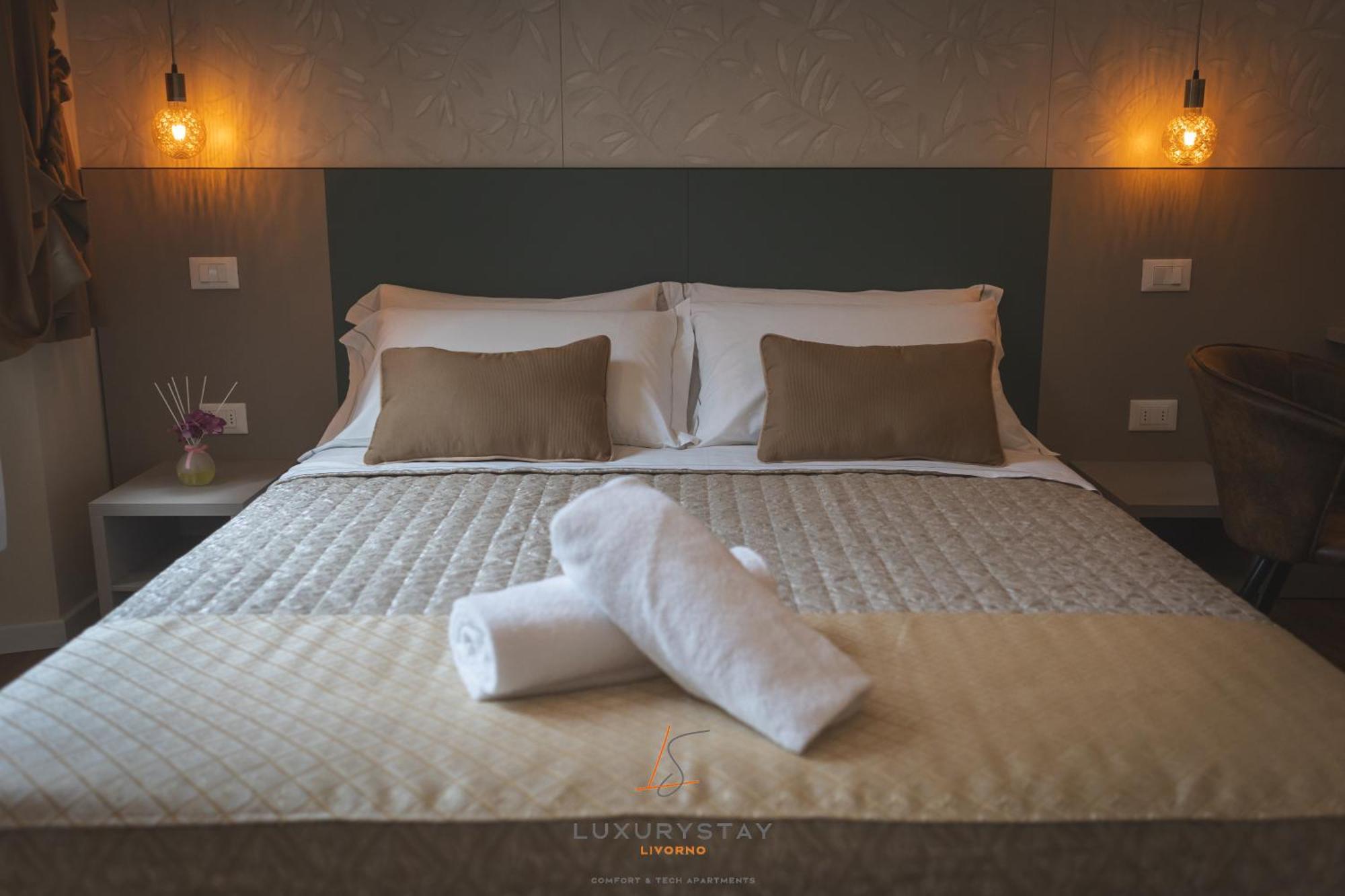 Livornoluxurystay Екстер'єр фото