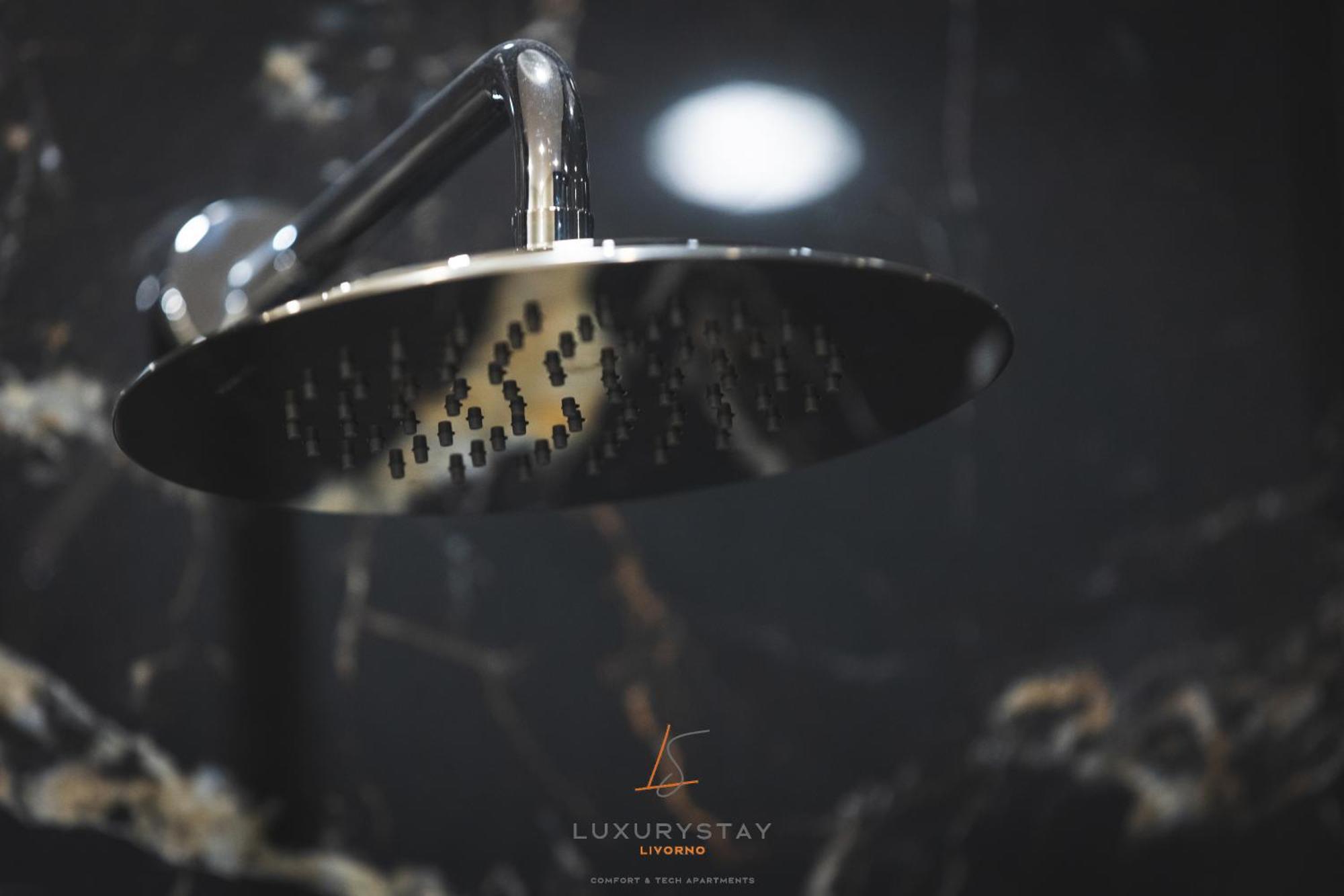 Livornoluxurystay Екстер'єр фото