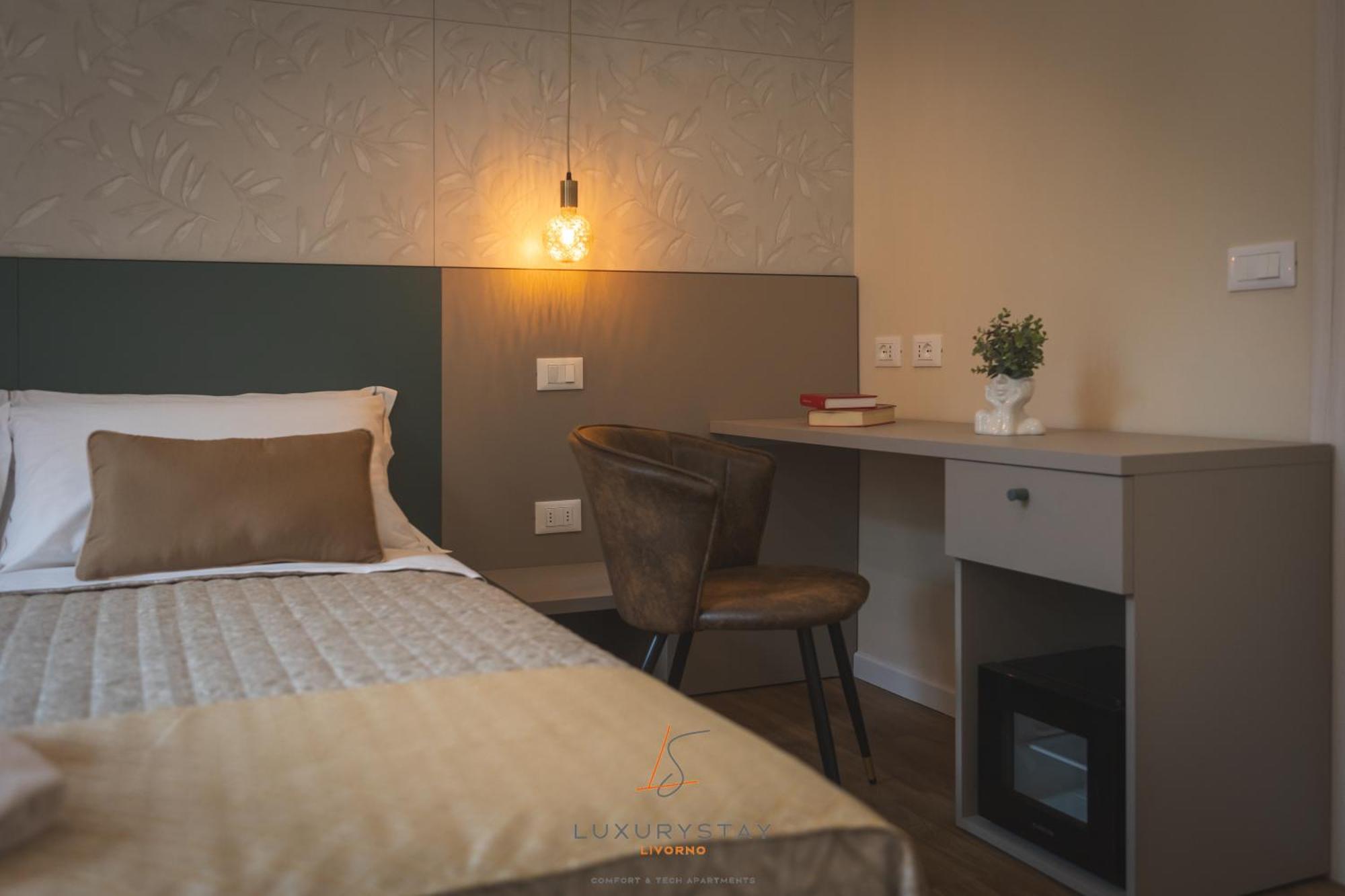 Livornoluxurystay Екстер'єр фото